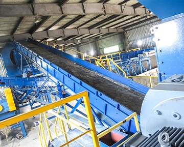 Waste disposal conveyor